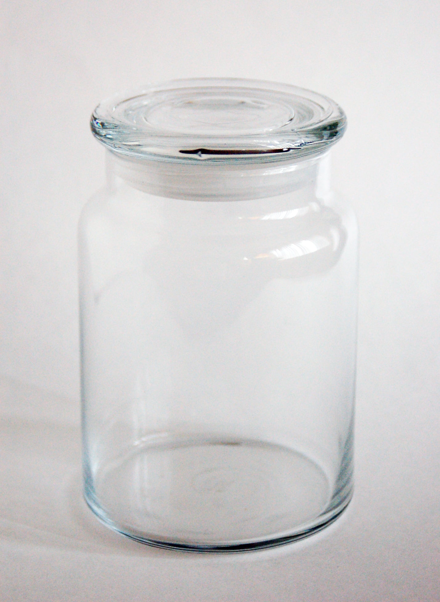 Round Candy Jar 31 oz